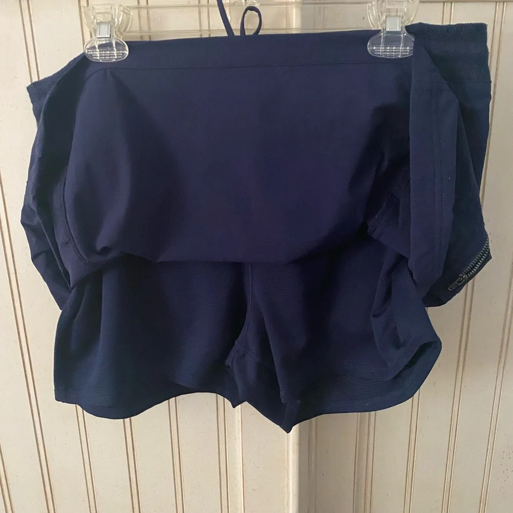 Tangerine brand Navy Blue Women's Skort
Size XXL US size 12-14 - Picture 7 of 8
